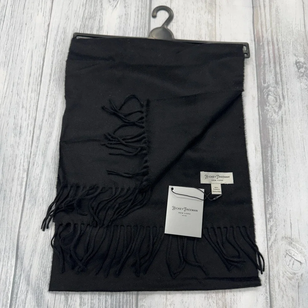 NWT Hickey Freeman New York 100%‎ Cashmere Scarf Black Fringe Warm Winter $179